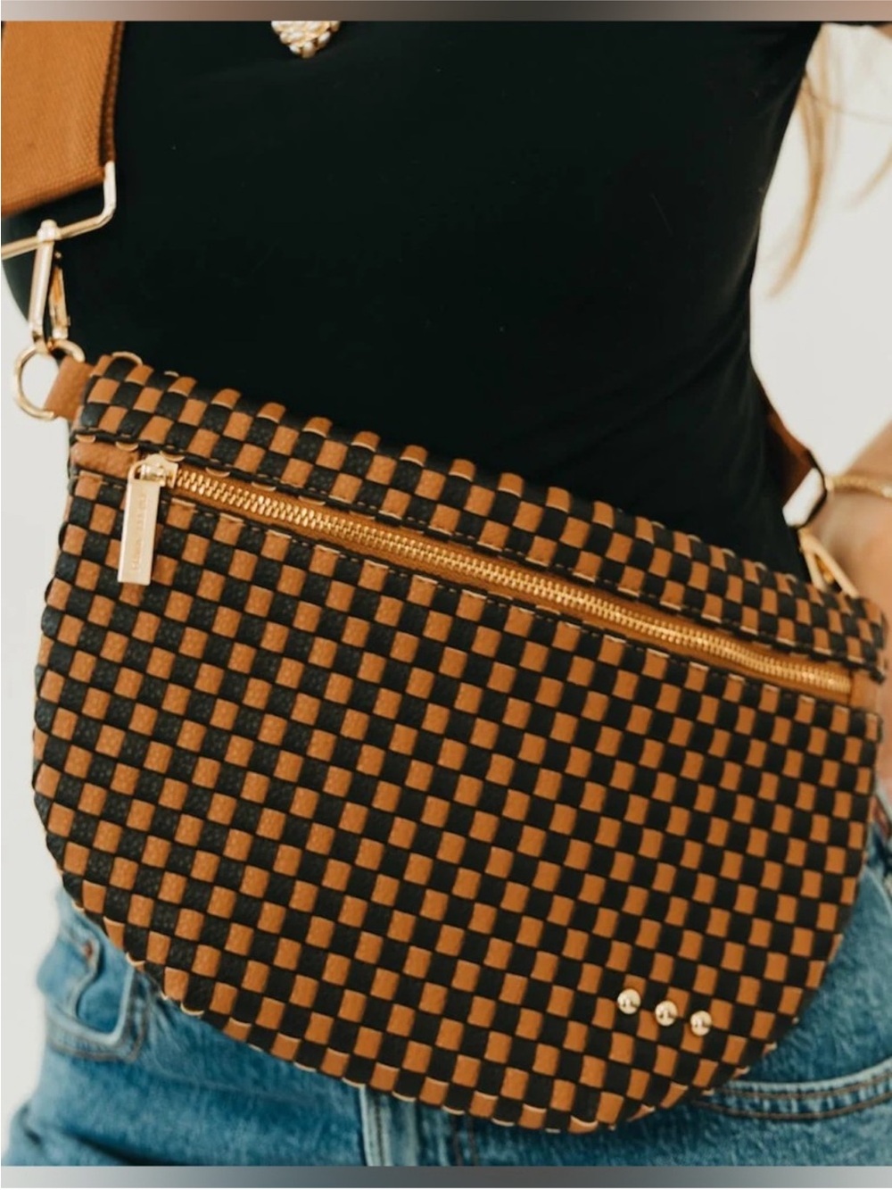 Pretty Simple Weston Woven Bum Bag - Picture 2 of 4